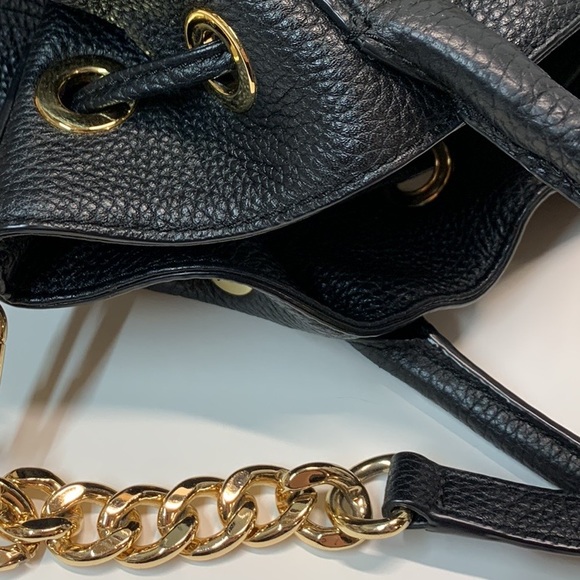 Michael Kors Black Leather Satchel with long strap - Picture 6 of 15